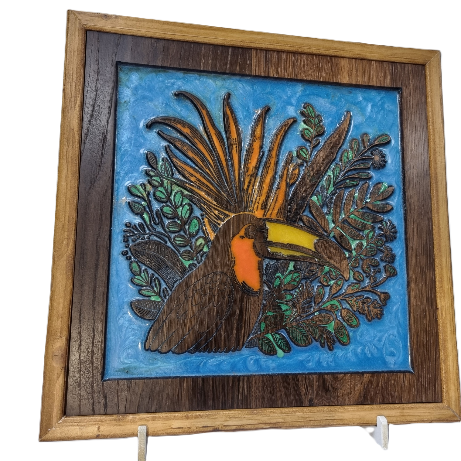 tropical-toucan-resin-oak-wall-art-angle-left